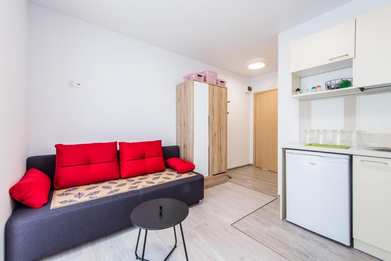 Homekoko Apartments Катовице Екстериор снимка