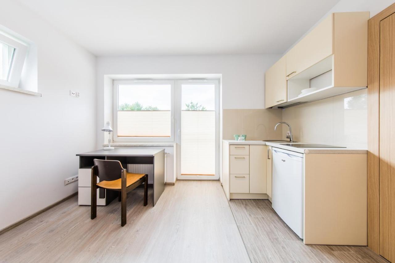 Homekoko Apartments Катовице Екстериор снимка