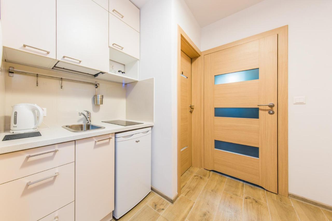 Homekoko Apartments Катовице Екстериор снимка