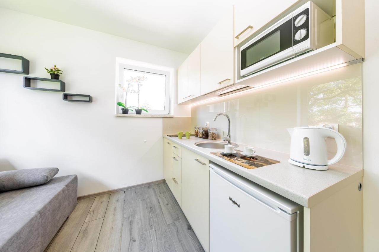 Homekoko Apartments Катовице Екстериор снимка