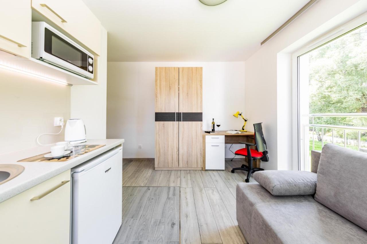Homekoko Apartments Катовице Екстериор снимка