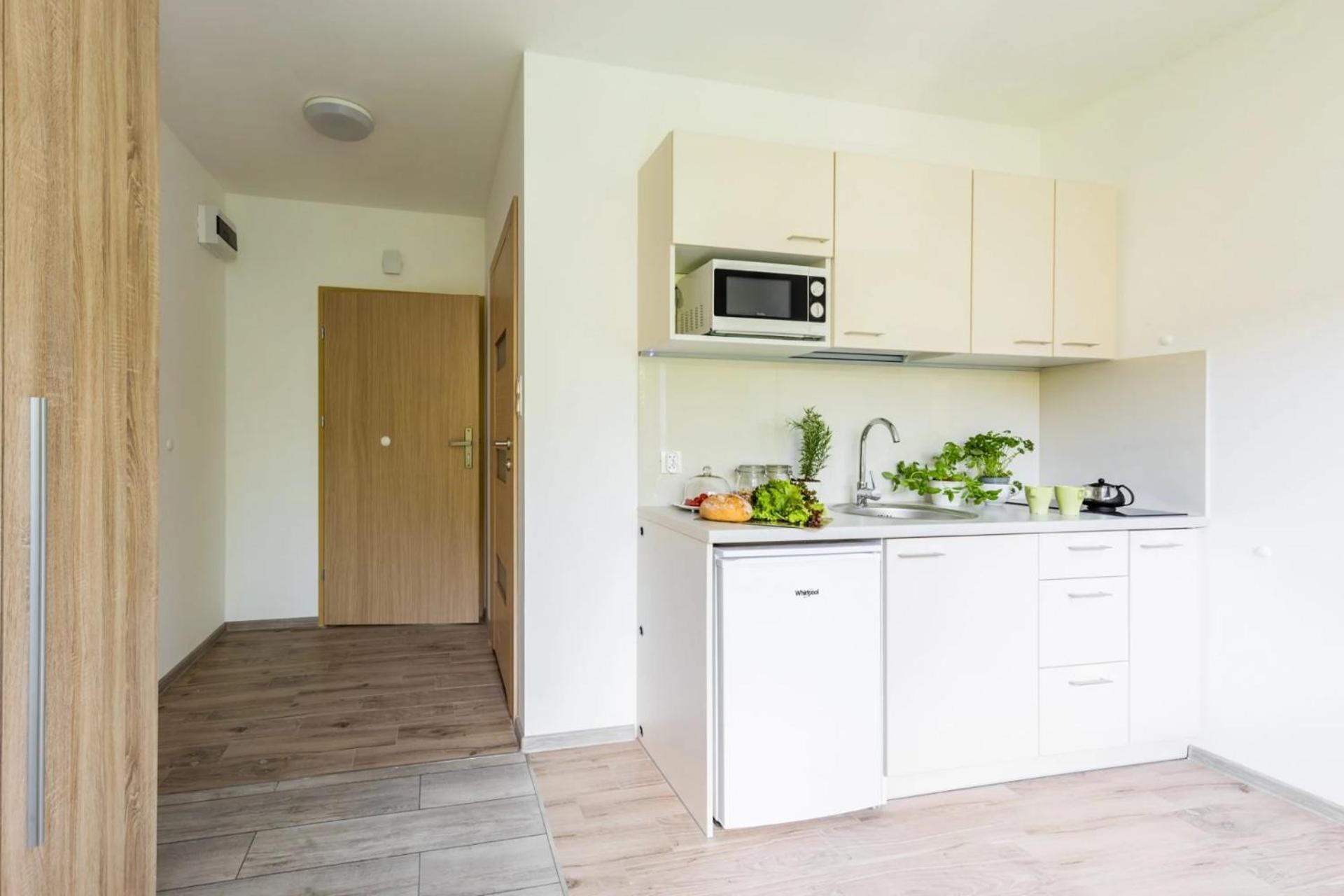 Homekoko Apartments Катовице Екстериор снимка