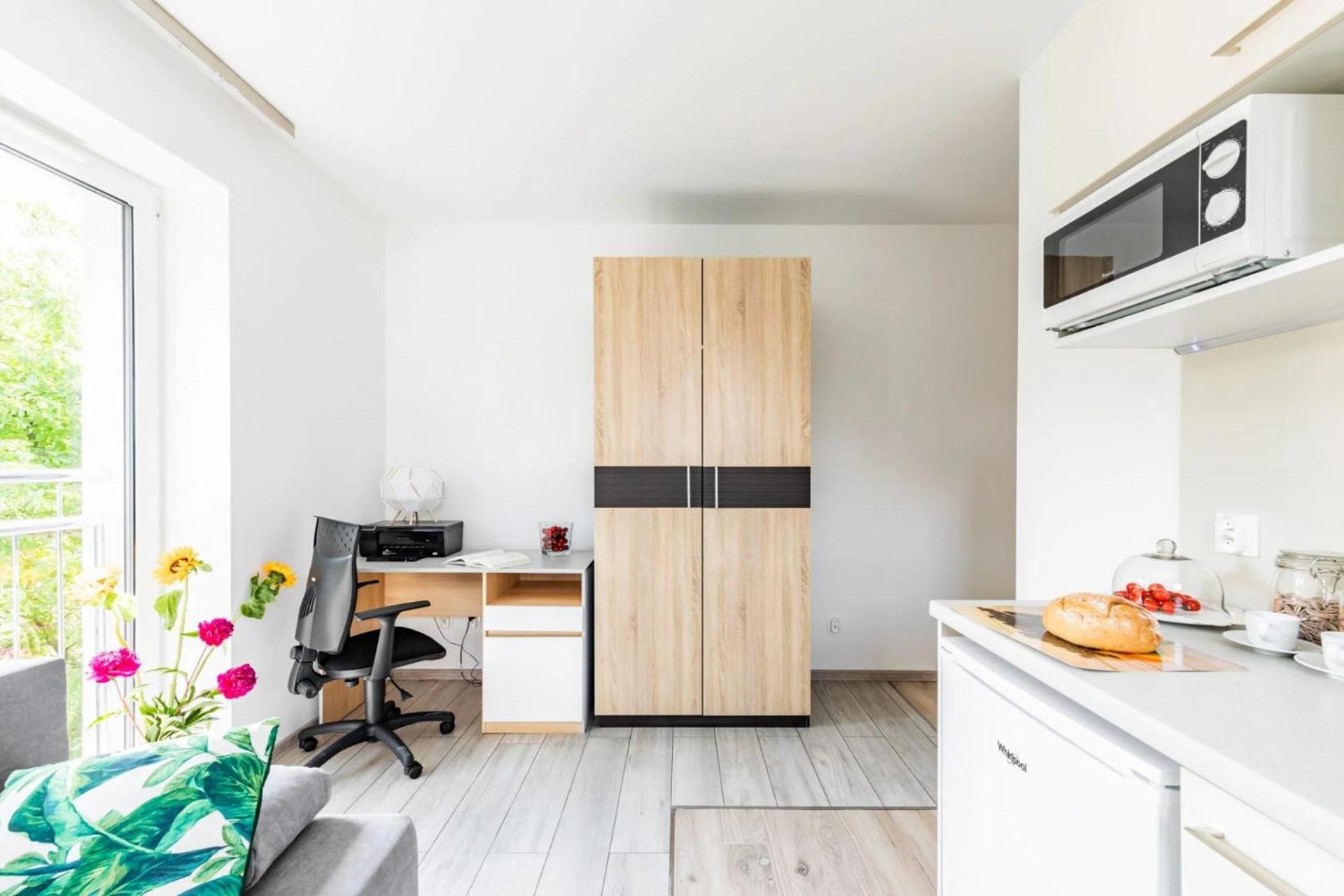 Homekoko Apartments Катовице Екстериор снимка