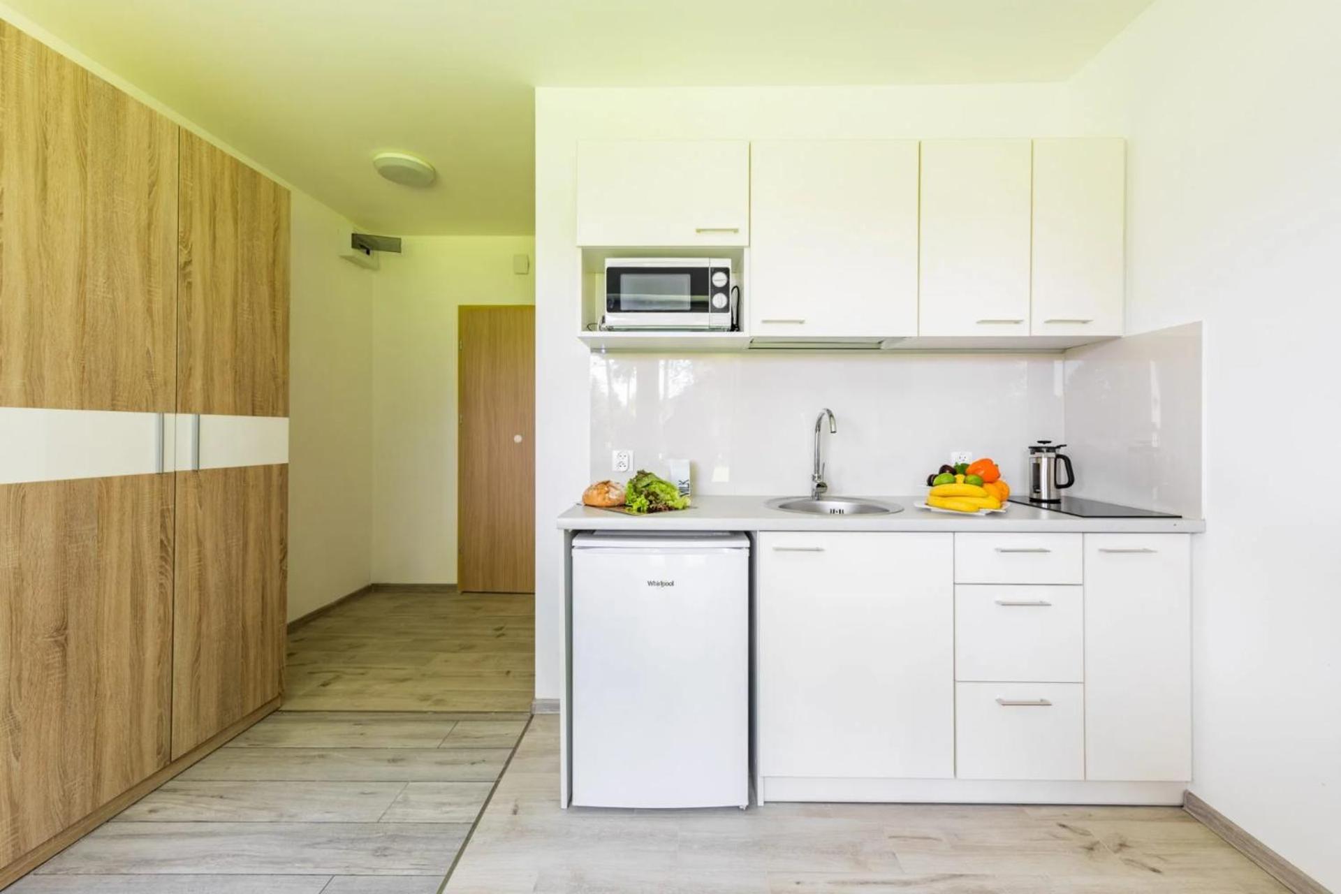Homekoko Apartments Катовице Екстериор снимка